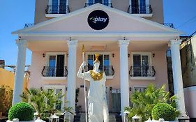 4Play Club - Hotel Boutique